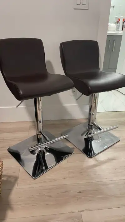 2 bar stool chairs, View more