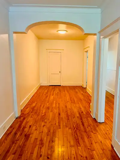 Appartement 3 ½ semi-meublé – Plateau Mont-Royal – 1er septembre