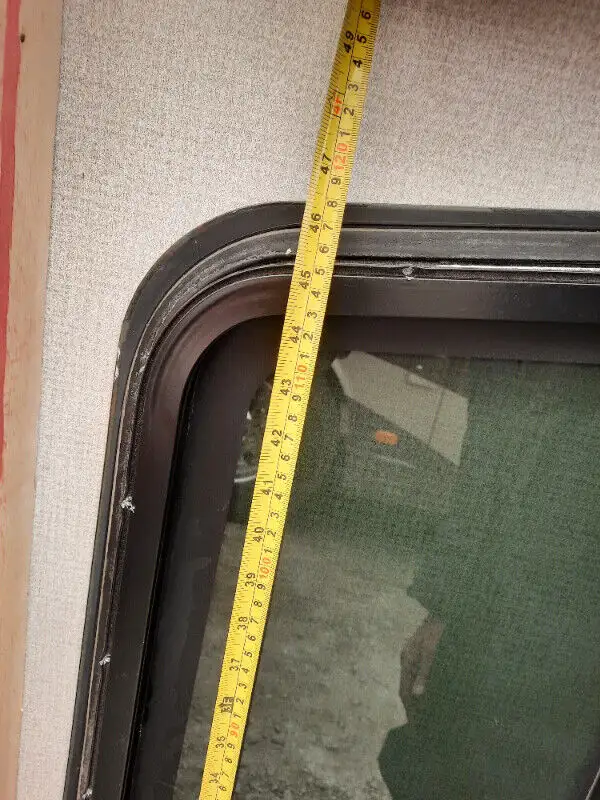 FENÊTRE ou VITRE de MOTORISÉ (usagé) in RVs & Motorhomes in Victoriaville - Image 10
