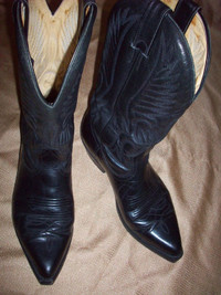 BOULET Cowboy Boots Size 8 M