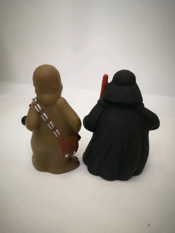 Star Wars Lucas Film/Disney Vinyl Figures Bath or Pool Toys in Toys & Games in Moncton - Image 2