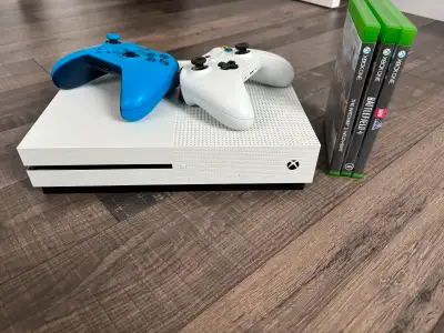 Xbox one 500GB avec 1 manette + 3 jeux