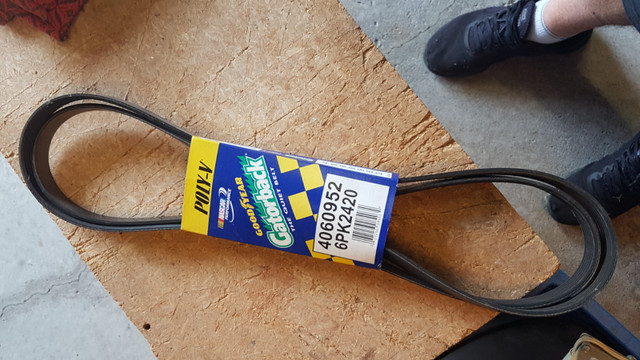 Serpentine belt in Engine & Engine Parts in Oshawa / Durham Region