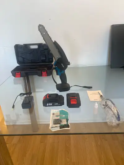 Cordless Chainsaw 8Inch - Brand New, View more
