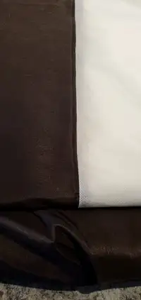 BRAND NEW KING SIZE BED SKIRT