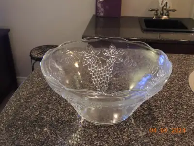 FRUIT/PUNCH BOWL, View more