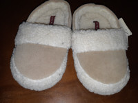 New kids slippers