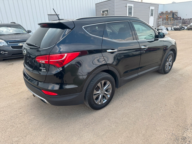 2013 Hyundai Santa Fe in Cars & Trucks in Saskatoon