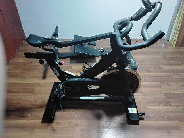 Bike stationary in Exercise Equipment in Oshawa / Durham Region