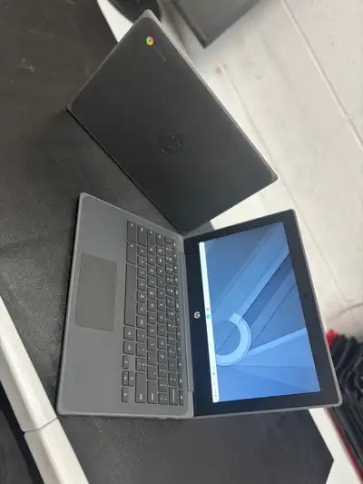 HP Chromebook 11A G8 12” FHD SCREEN Processor - AMD A4-9120C RADEON R5 RAM - 4GB SSD - 32GB SSD BATT...
