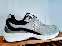 Souliers New Balance 2002r