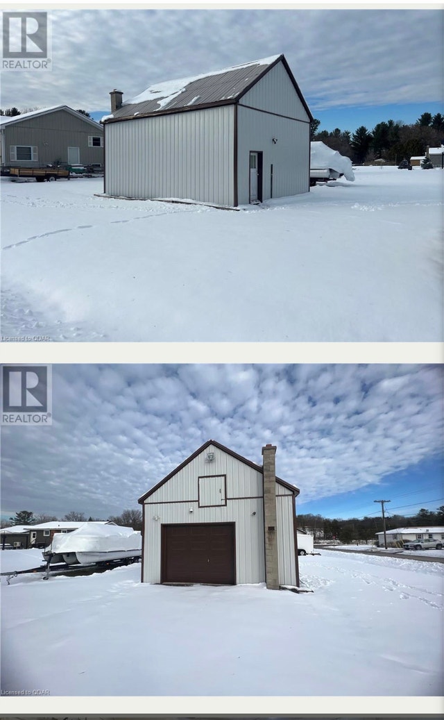 Building lot with large garage Land for Sale Belleville Kijiji