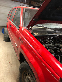 Parting Out Jeep Grand Cherokee