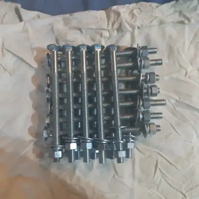 Carriage Bolts 1/2 x 8" (17), View more