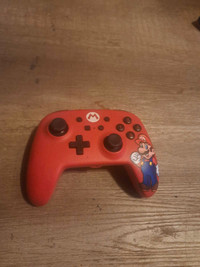 Nintendo Switch Pro Controler Special Edition Mario