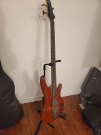 4 String bass guitar - Ibanez