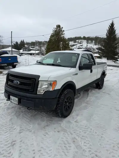 2013 Ford F150 Supercab. 4x4. Extended cab. Power windows. Power locks. A/c. 4 wheel drive works. El...