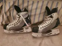 Easton Ice Hockey Skates- men's size 7.5