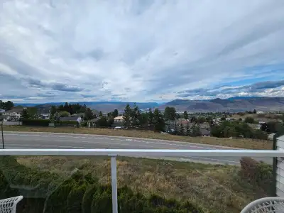 2 bedroom view condo in Aberdeen, located in quiet neighborhood with bus route in front of building....