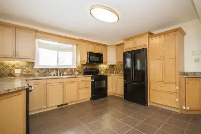 3 Bedrooms (Upper) +1 Bedroom (Basement) + Den (Main), open concept main floor, single family home f...