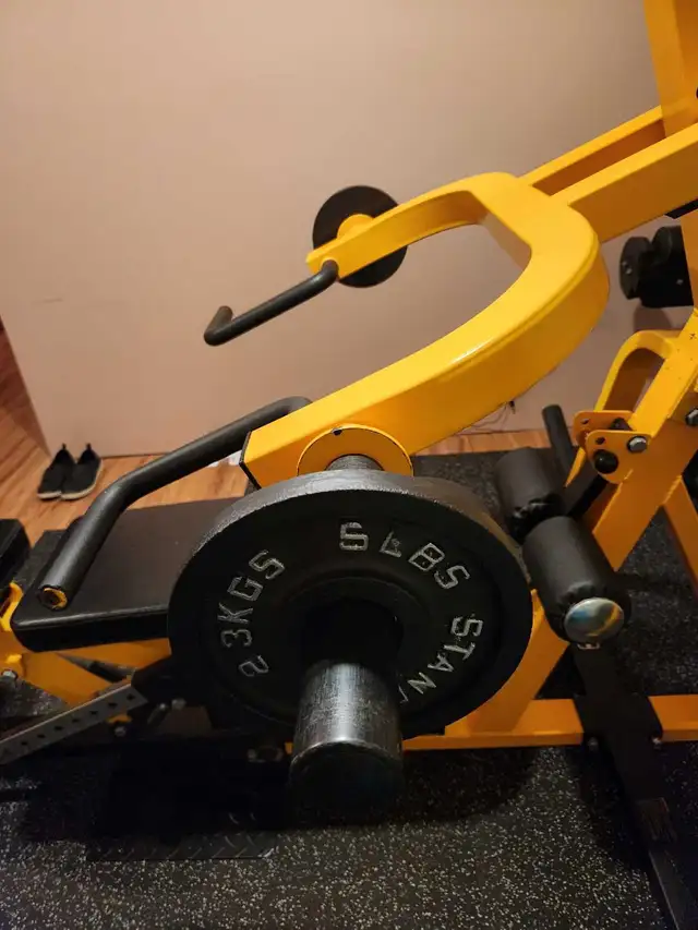 powertec weight machine in Exercise Equipment in Ottawa - Image 4
