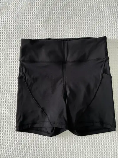 Lululemon, View more