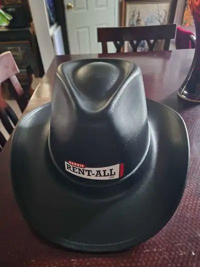 VULCAN Hardhat, View more