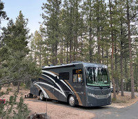 2019 Thor Palazzo 33.5 Bunks Diesel Pusher DP