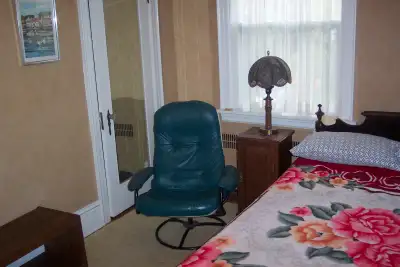 FULLY FURNISHED in High End House and 90 year old Neighbourhood September 1 - April 30, 2027 8 month...