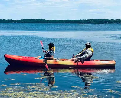 13.5 ft Sit-on-top tandem kayak. Very stable for 2 adults and/or youths/kids. Includes a pair of pad...
