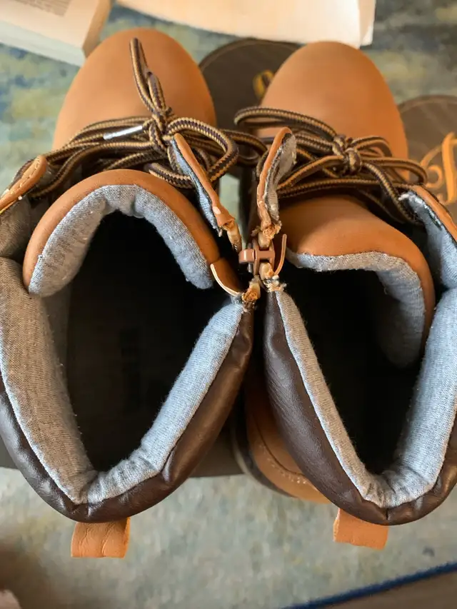 Boys Gently Used Boots - Size 163436969939969124