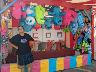 Mad Rabbit Amusements is currently looking for motivated, assertive, personable and entertaining peo...