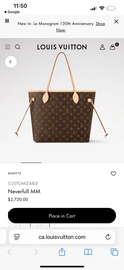 This is a stylish, nearly new Louis Vuitton Neverfull MM women's bag, perfect for everyday use. The...