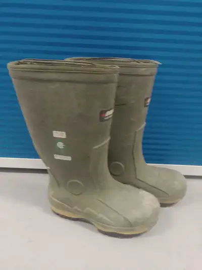 Men's Baffin Work Boots Size 10 Near Mint, View more