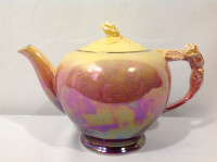 ROYAL WINTON GRIMWADES ROSEBUD LUSTRE TEA POT (RARE)