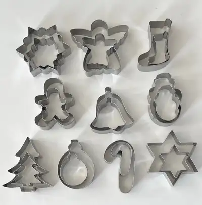 NEW - Christmas Cookie Cutters (set of 20), View more