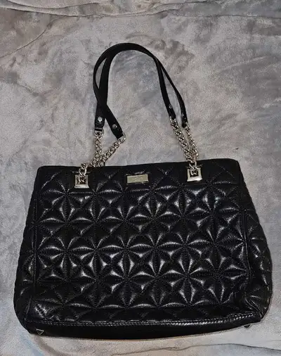 Kate Spade Leather Black Shoulder Bag / Handbag in excellent condition. This is a beautiful bag, per...