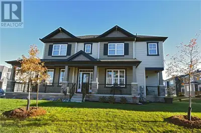 A room on the second floor of a spacious house is available for rent. You'll be sharing a full bathr...