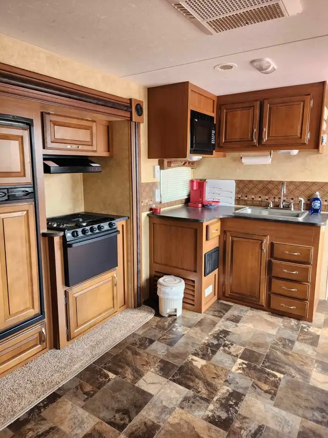 RV Trailers in Nova Scotia in Canada - Image 4