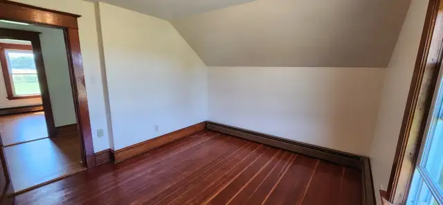 Room for rent in shared large farm house in Long Term Rentals in Annapolis Valley - Image 8