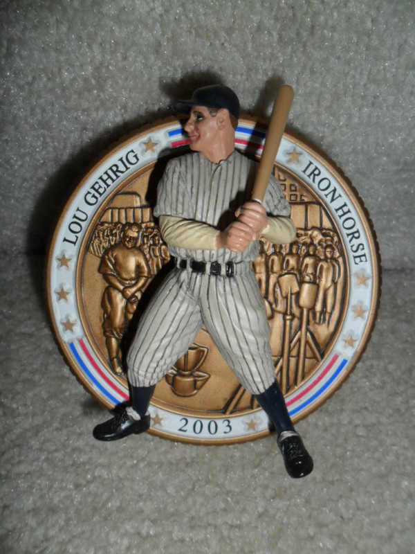 Lou Gehrig Carlton Ornament, 2003. $50. New condition. Sound wor in Holiday, Event & Seasonal in Saskatoon - Image 3