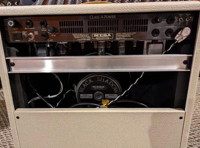 Mesa Boogie Maverick Dual Rectifier - Guitar Amp in Amps & Pedals in Ottawa - Image 5