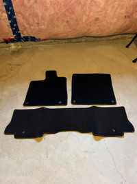Honda Ridgeline OEM carpet floor mats