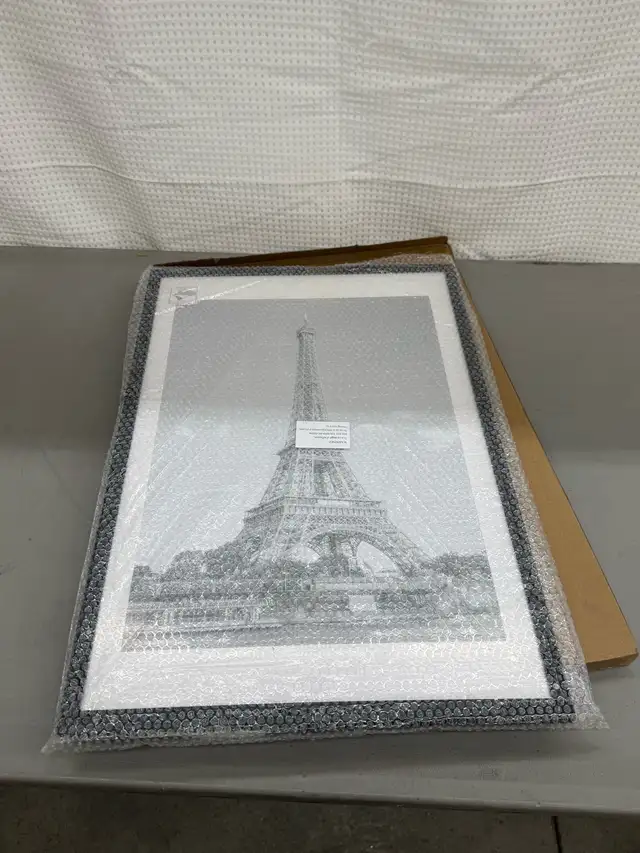 upsimples 16x24 Picture Frame in Arts & Collectibles in Hamilton - Image 8