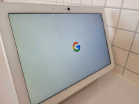 Google Nest Hub Max (10”) Smart Display Video & Speaker Google A