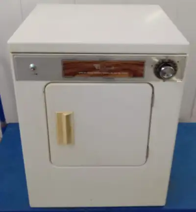 WHIRLPOOL APARTMENT-SIZE 110 DRYER, View more