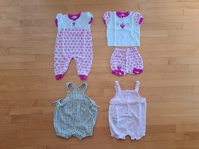 Lot vêtements bébé 6 mois 6-9 mois dans Vêtements - 6 à 9 mois  à Longueuil/Rive Sud