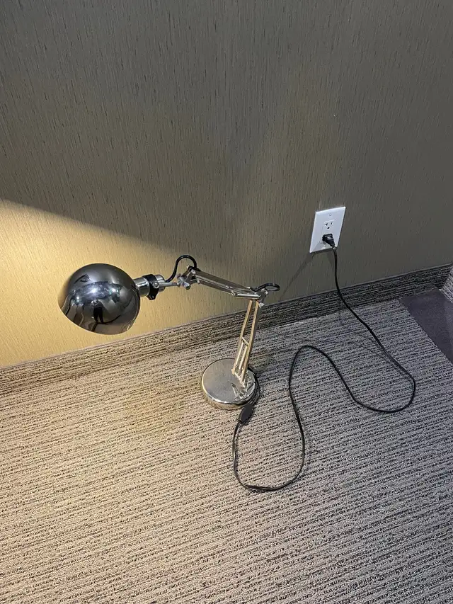 Work lamp, nickel plated - perfect condition in Indoor Lighting & Fans in City of Toronto - Image 2