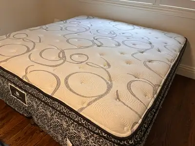 King Size Mattress and spring box, View more