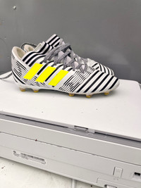 Addidas outdoor soccer shoes for kids